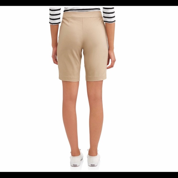 New Women shorts with 2 side pockets size 12/14 - Picture 3 of 7